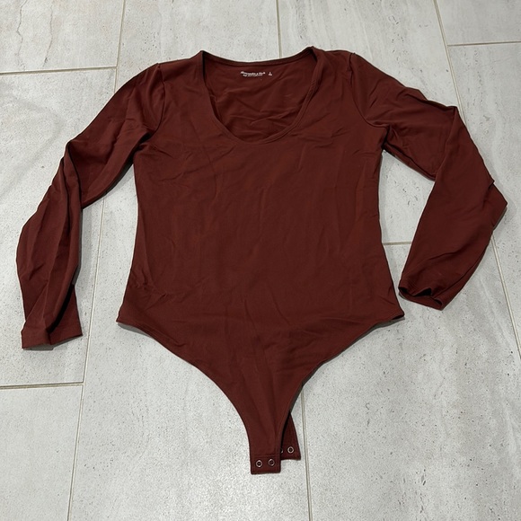 Abercrombie and Fitch bodysuit - size L Burnt orange, never worn - Picture 1 of 2